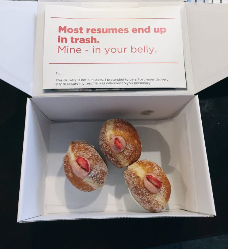 <i>[A creative young professional in San Francisco is putting a tasty twist on handing out resumes. (Twitter)]</i>