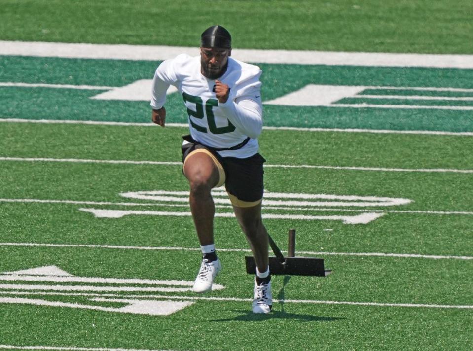 Florham Park, NJ May 31, 2023 -- Running back Breece Hall during the Jets OTA.