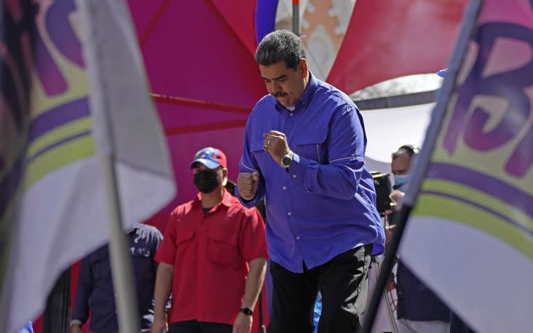El presidente Nicol&#xe1;s Maduro, en un acto en Caracas, Venezuela. (AP Photo/Ariana Cubillos)