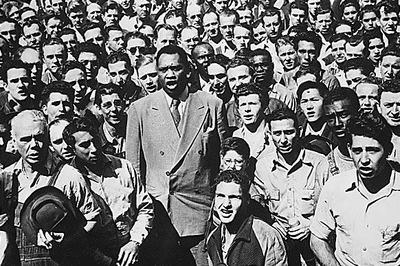 Paul Robeson, famosísimo icono afroamericano que quedó en el olvido por culpa de la caza de brujas anticomunista en los EEUU (imagen vía usnationalarchives-Flickr)