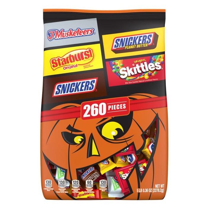 <p><strong>Mars</strong></p><p>amazon.com</p><p><strong>$41.50</strong></p><p>This bulk variety pack is the perfect purchase to serve up to your neighborhood ghouls. This bag has 260 pieces of delicious chocolate and chewy candy for every type of sweet tooth.</p>