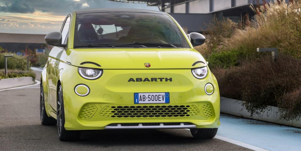 2023 fiat abarth 500e