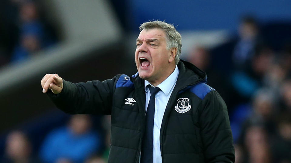 Allardyce angered by Everton's Sigurdsson statement