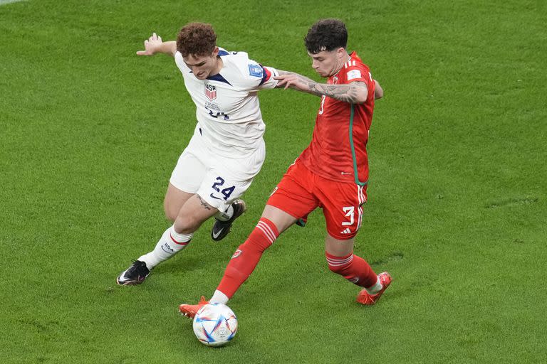 Josh Sargent, en el partido contra Gales