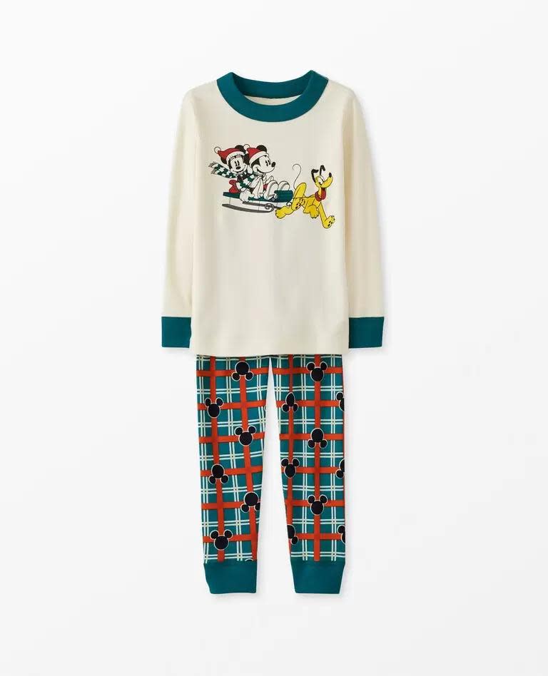 <p><a href="https://go.redirectingat.com?id=74968X1596630&url=https%3A%2F%2Fwww.hannaandersson.com%2Fpajamas-kids-long-johns%2F81058-539.html&sref=https%3A%2F%2Fwww.goodhousekeeping.com%2Fchildrens-products%2Ftoy-reviews%2Fg43826362%2Fbest-toys-gifts-for-5-year-old%2F" rel="nofollow noopener" target="_blank" data-ylk="slk:Shop Now;elm:context_link;itc:0;sec:content-canvas" class="link rapid-noclick-resp">Shop Now</a></p><p>Mickey Mouse Long John Pajama Set</p><p>hannaandersson.com</p><p>$24.00</p><span class="copyright">Hanna Andersson</span>