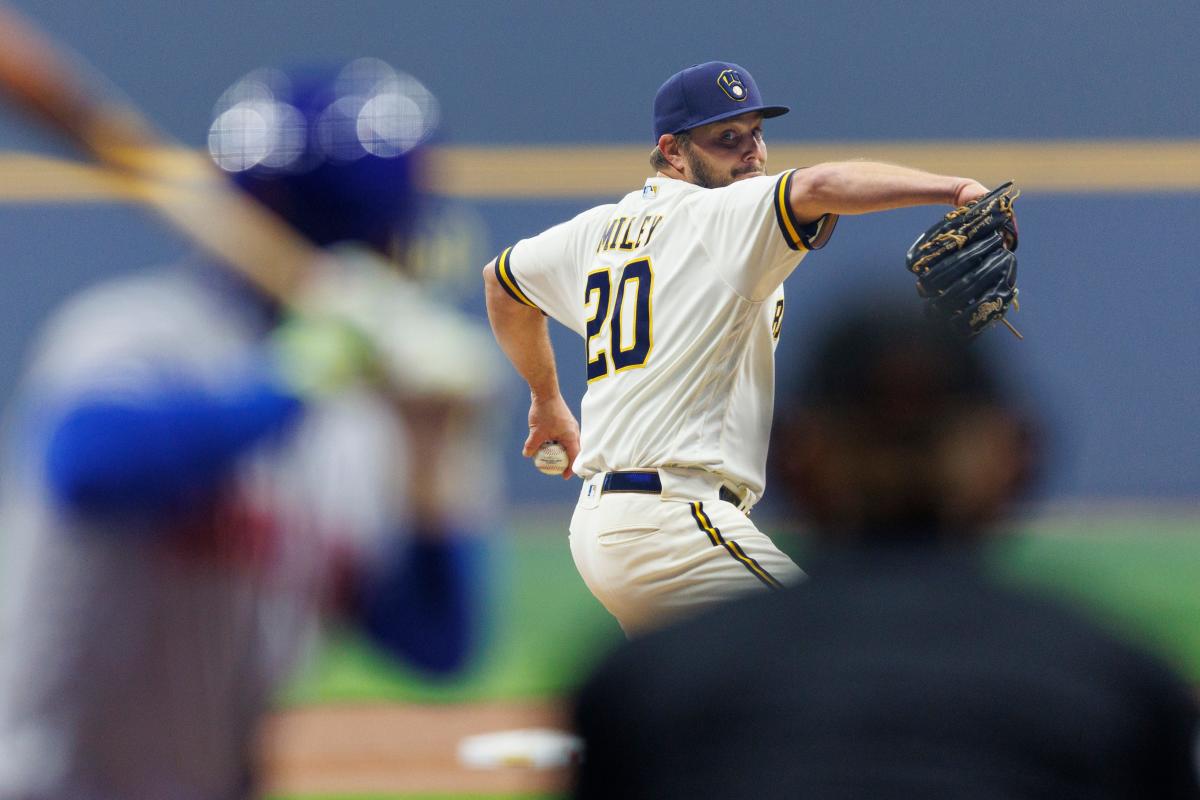 Brewers vs. Red Sox game, score, starting lineup at American Family Field