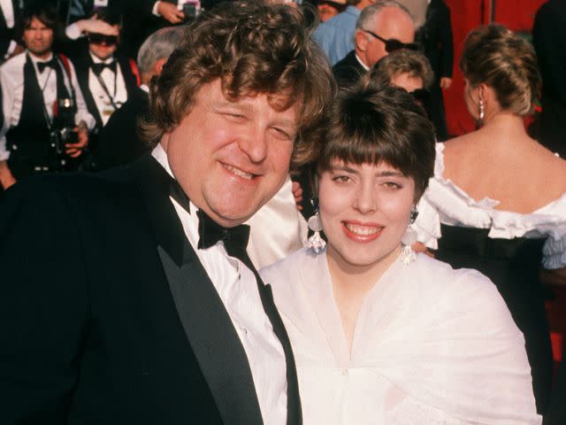 <p>Ron Galella/Ron Galella Collection/Getty</p> John Goodman and Anna Beth Hartzog attend the 62nd Annual Academy Awards on March 26, 1990.