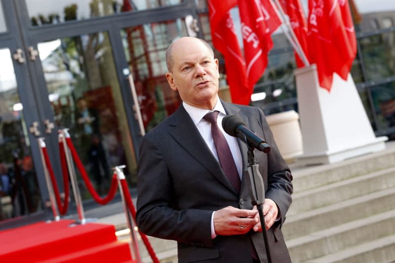 Germany's Chancellor Olaf Scholz speaks in front of the Hannover Congress Centrum before the opening ceremony of the Hannover Messe in the Hannover Congress Centrum (HCC). Michael Matthey/dpa