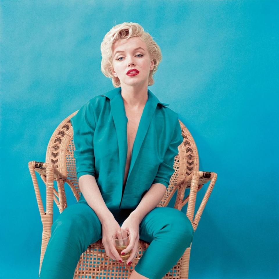 <p>Pictured wearing a trouser suit by Jax of Hollywood for a photoshoot in New York City, March 1955.</p><p><br></p>