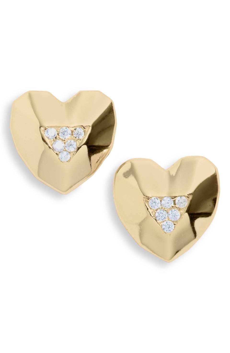 15) A Pair of Romantic Heart-Shaped Studs