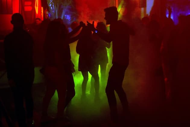 Piqûres dans les discothèques : descente de police surprise dans