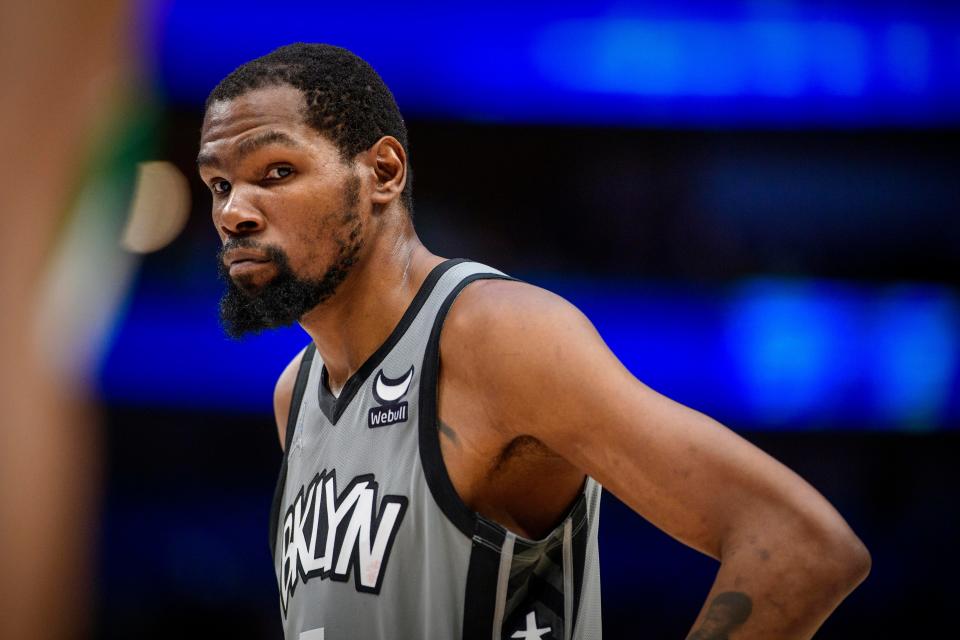 A critical tweet from Brooklyn Nets star forward Kevin Durant has brought the spotlight to an eighth grader from Minnesota.