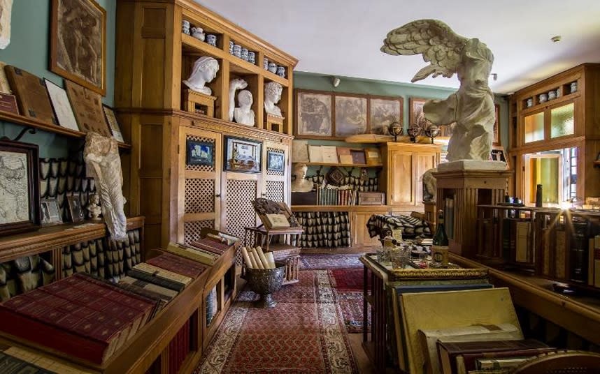 Vittoriale degli Italiani is full of bizarre and curious objects, Lake Garda