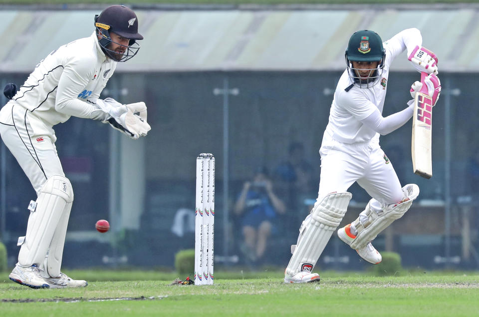 Bangladesh's Mushfiqur Rahim plays a shot during the first day of the second test cricket match between Bangladesh and New Zealand in Dhaka, Bangladesh, Wednesday, Dec.6, 2023. (AP Photo/Mosaraf Hossain)