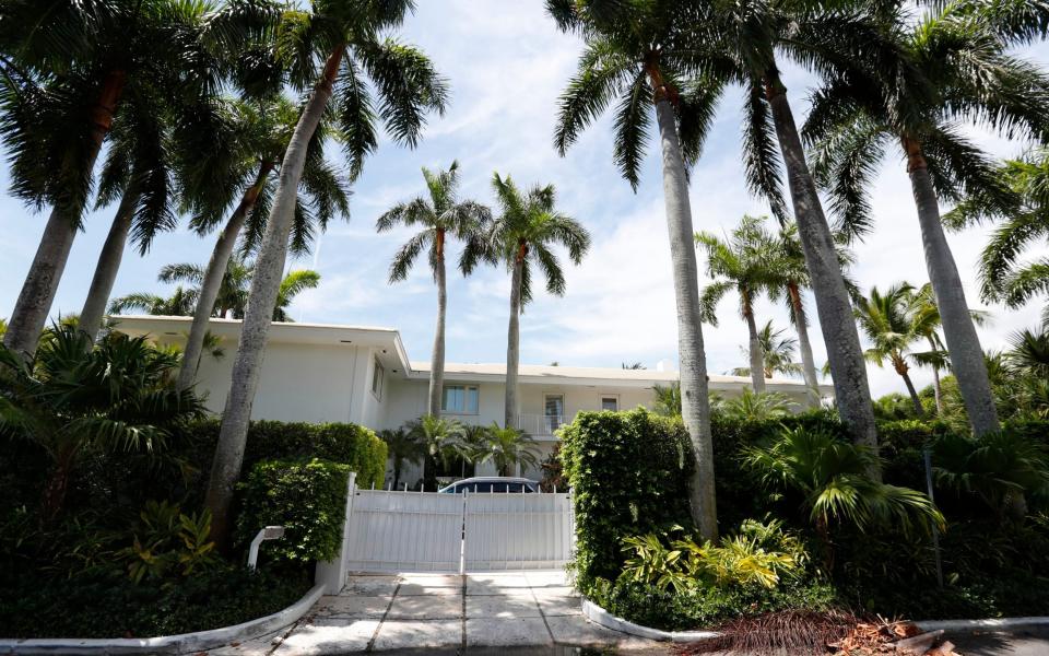 Epstein's 10-bedroom mansion in Palm Beach - AP