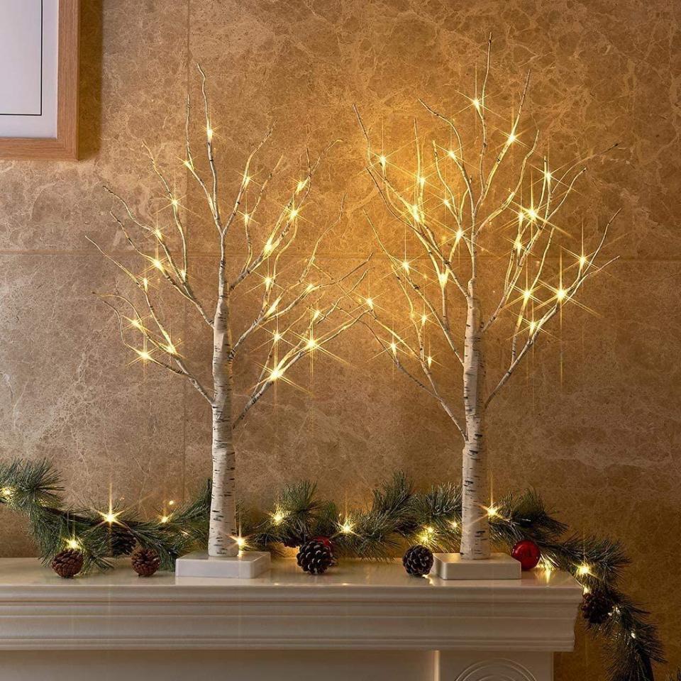 16) Peiduo Lighted Birch Trees (Pack of 2)