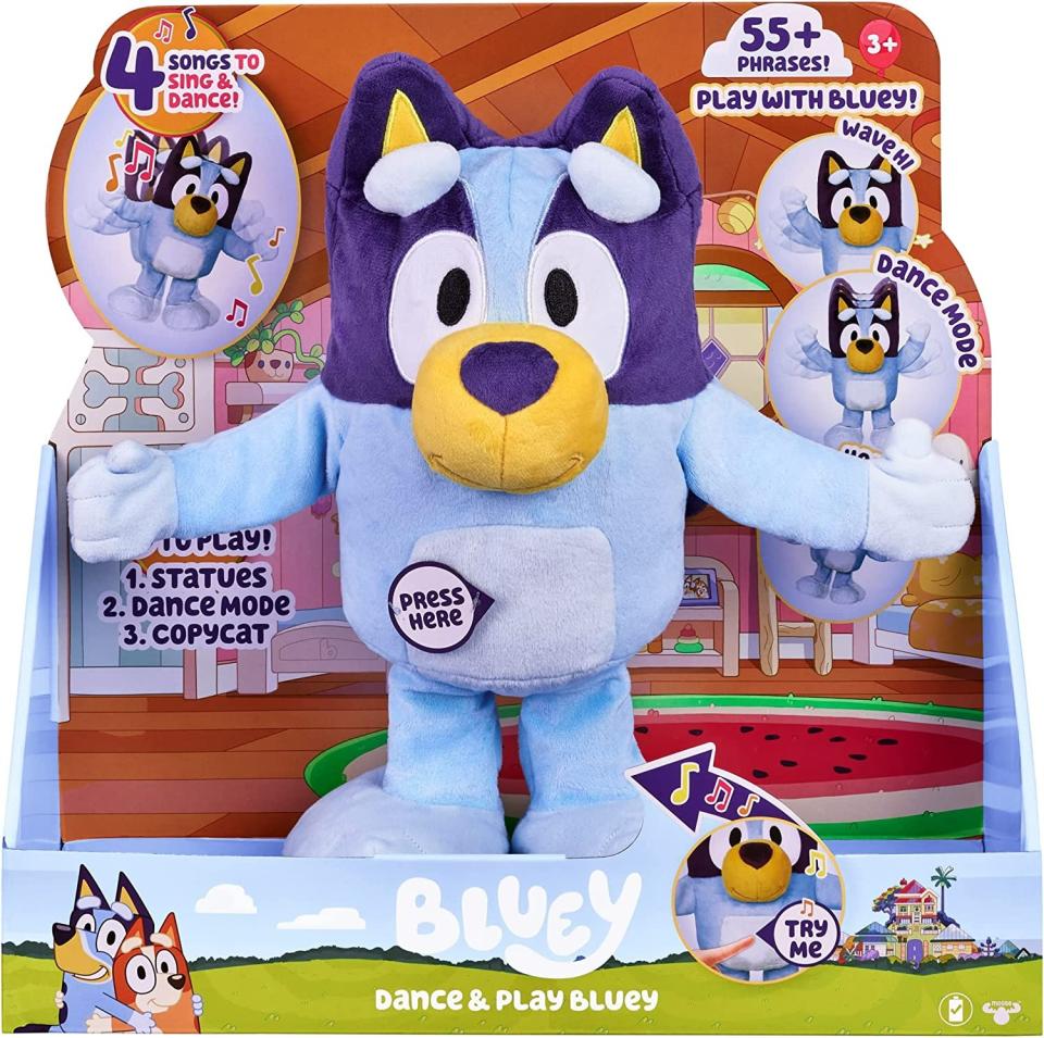 Bluey Dance and Play 14" Animated Plush