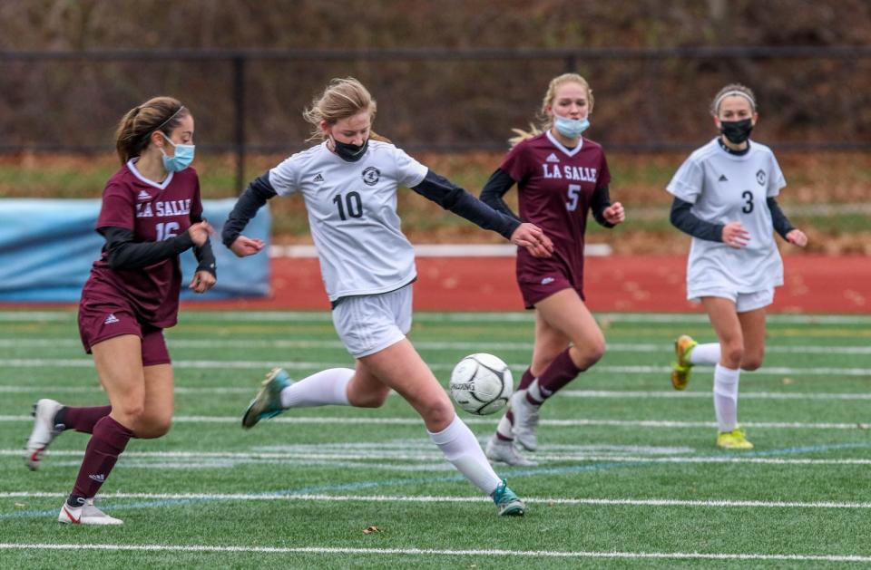 Pilgrim's Gillian Brown takes it up field. La Salle vs. Pilgrim, DIVISION 1 GIRLS SOCCER CHAMPIONSHIP  [The Providence Journal / David DelPoio]   