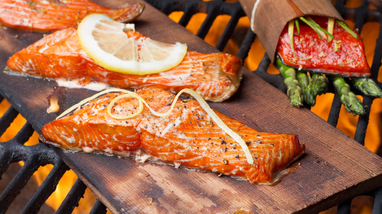 Salmon fillets on plank