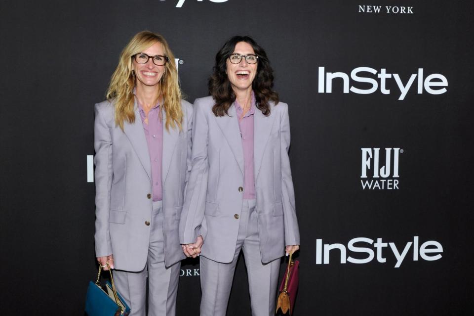 Even Julia and Elizabeth's hair and make-up matched (Getty Images for FIJI Water)