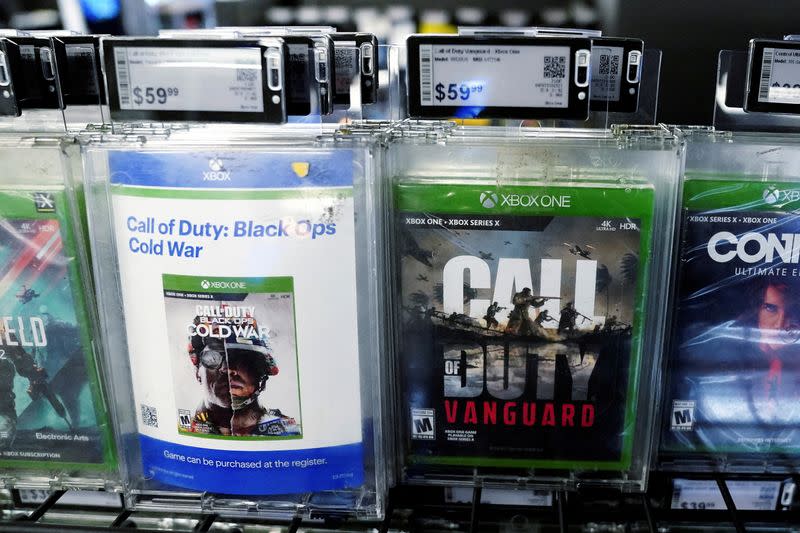 FILE PHOTO: FILE PHOTO: Microsoft buys Activision, in New York City