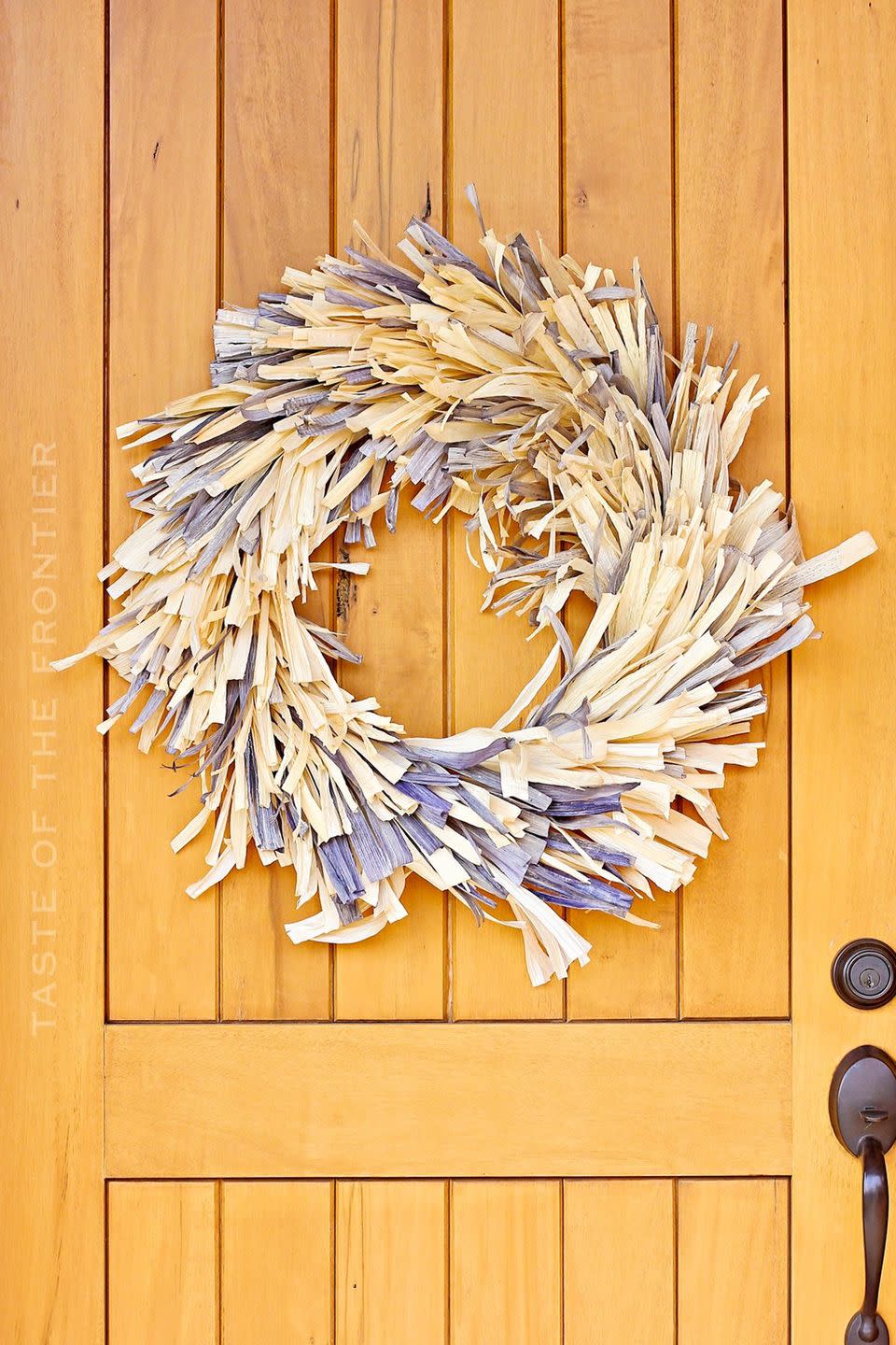 Dyed Cornhusk Wreath