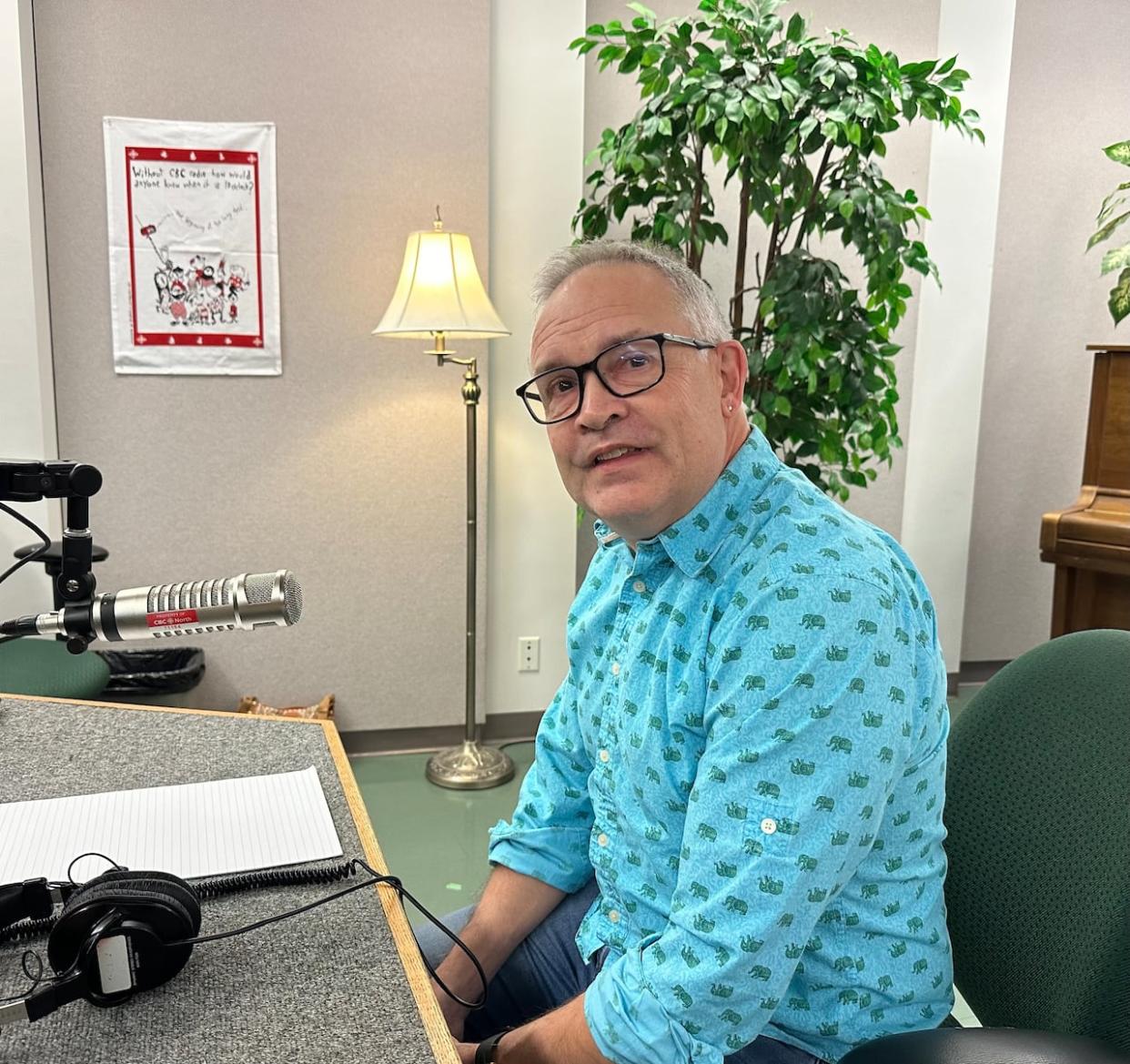 Dr. Leo Elwell is a psychiatrist in Whitehorse. He wrote to his patients earlier this fall saying his clinic will have to close unless the territorial government agrees to change the way he's paid. (Elyn Jones/CBC - image credit)