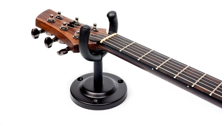 guitar resting on guitar mount