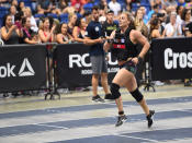 Platz 8 der Frauen: Bei den CrossFit Games 2017 darf sich Tennil Reed-Beuerlein in knallharten Disziplinen wie "Back Squat", "Deadlift" und "Clean and Jerk" unter Beweis stellen. (Bild-Copyright: Photo courtesy of CrossFit Inc.)