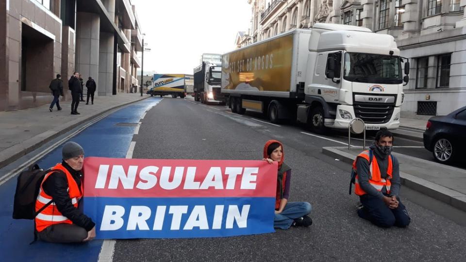 The group has blocked the roads near Canary Wharf again after suspending their campaign for 11 days (Insulate Britain)