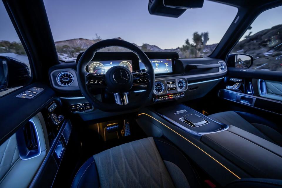 2025 mercedesbenz g550