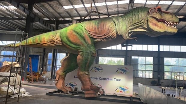 Organizers of Jurassic Fest Montreal, a dinosaur-themed exposition, say the event is real and will happen, despite growing concerns that it may be a hoax.  (The Dino Expo  - image credit)