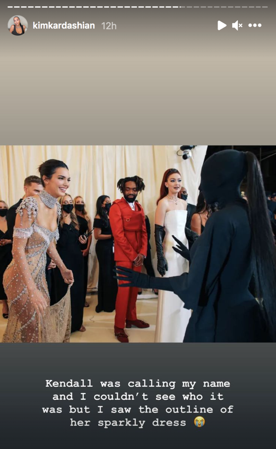 Kim Kardashian couldn’t see Kendall Jenner at the Met Gala (KimKardashian/Instagram)