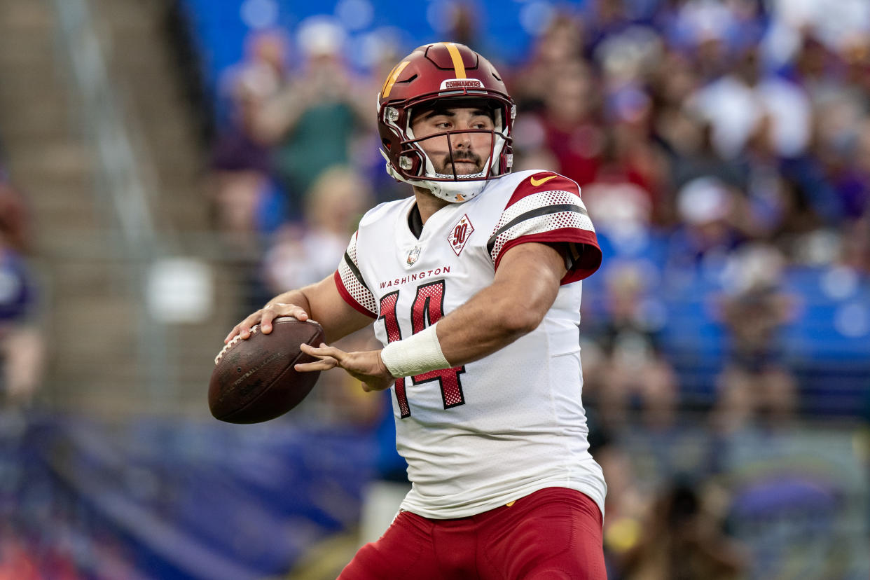 BALTIMORE, MD - AUGUST 27: Washington Commanders quarterback Sam Howell (14) throws a pass during the NFL preseason football game between the Washington Commanders and Baltimore Ravens on August 27, 2022 at M&T Bank Stadium in Baltimore, MD (Photo by John Jones/Icon Sportswire via Getty Images)