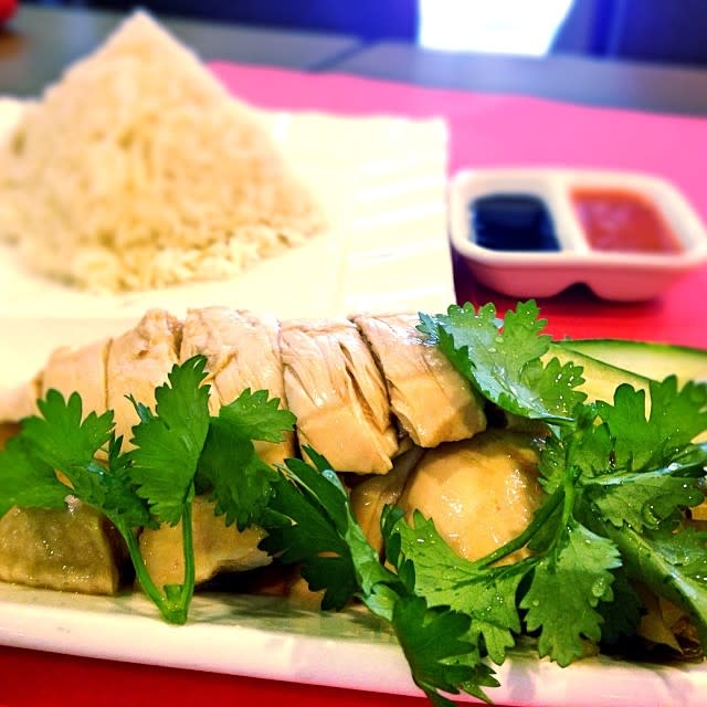 Image of Boon Tong Kee's chicken rice