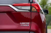 <p>The hybrid version of Toyota's 2019 RAV4 compact SUV combines greater power, fuel efficiency, and refinement in a more compelling package. <a href="https://www.caranddriver.com/reviews/a27790333/2019-toyota-rav4-hybrid-awd-by-the-numbers/" rel="nofollow noopener" target="_blank" data-ylk="slk:Read the full story here.;elm:context_link;itc:0;sec:content-canvas" class="link ">Read the full story here.</a></p>