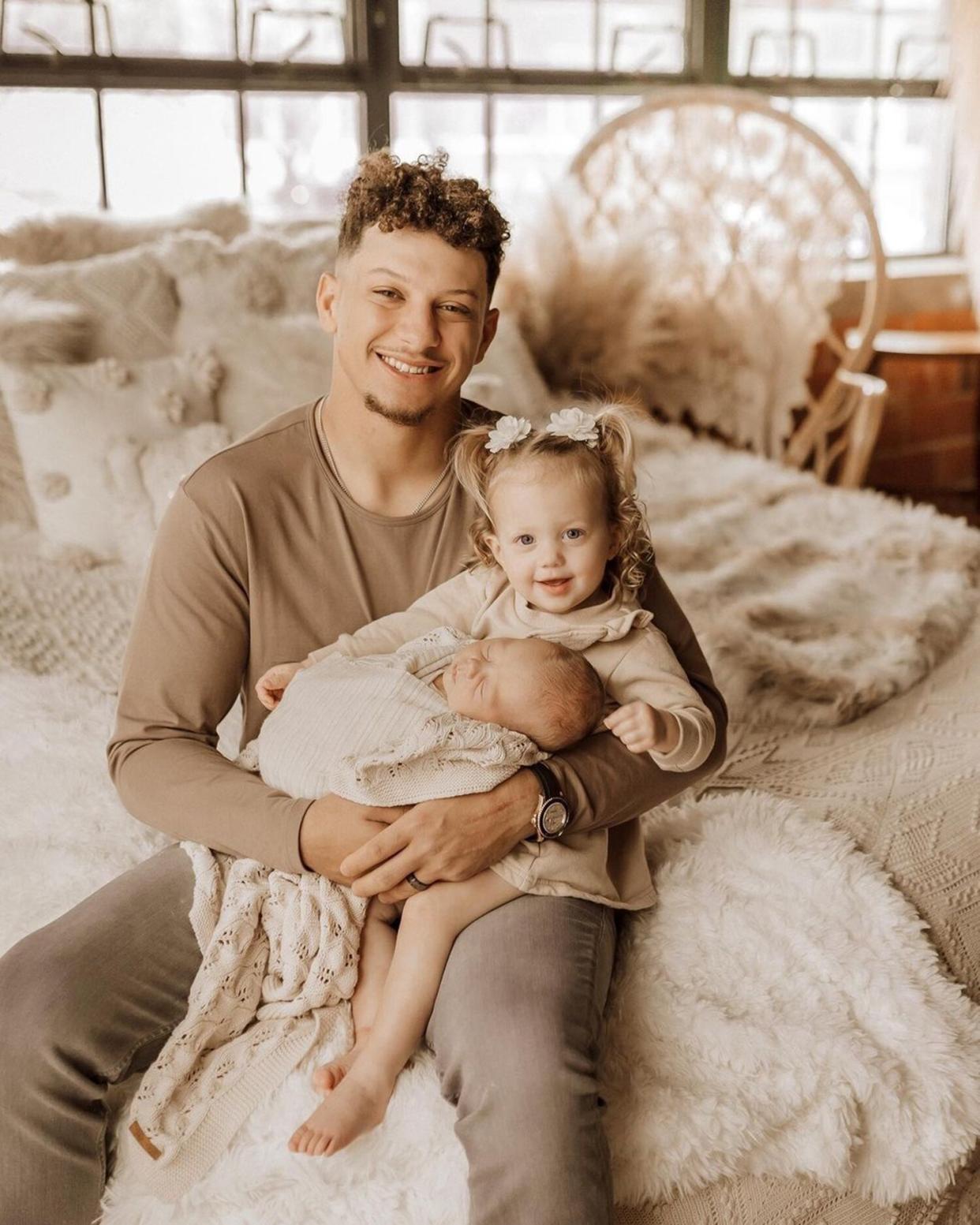 Brittany and Patrick Mahomes Celebrate Their Family of Four in Dreamy Photoshoot: 'Thanking God'