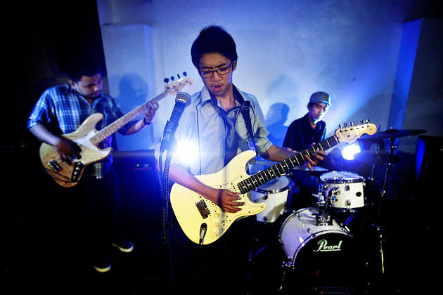 The Bleu Rascals will represent the Philippines at the Timbre Rock & Roots Festival. (Photo: Irene Gomez)