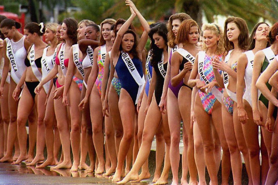 A group of contestants at the 1994 Miss Universe pageant.