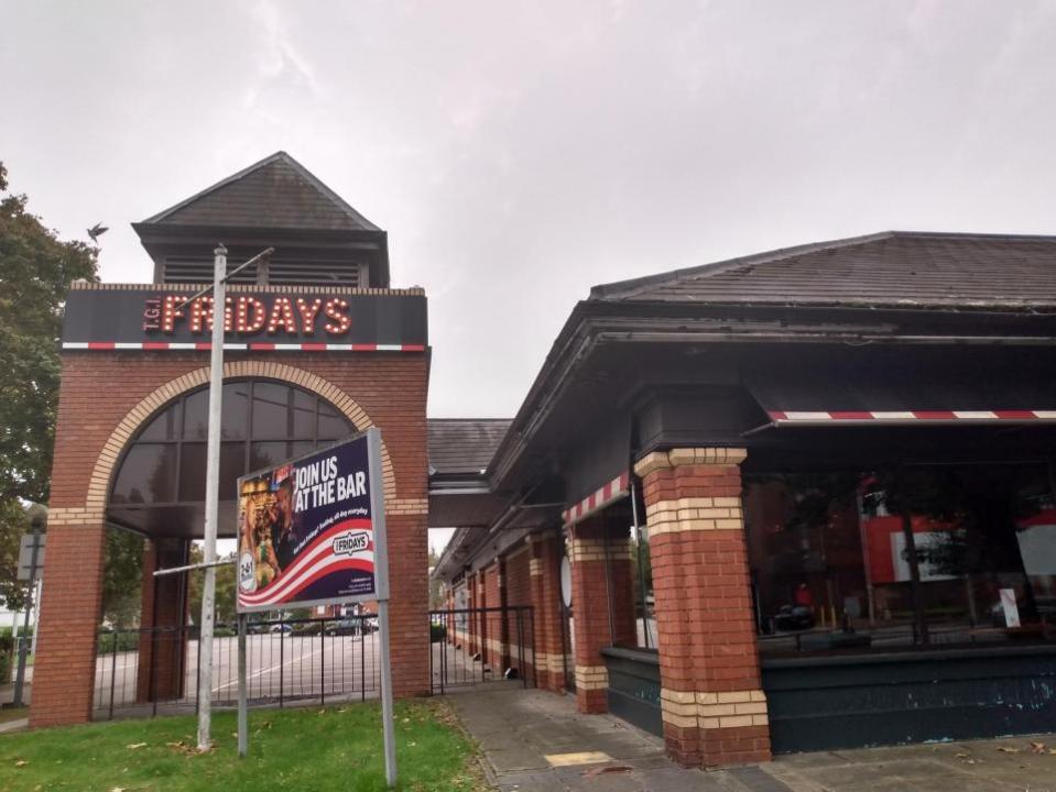 Reading Chronicle: The TGI Fridays which could be closed and demolished to make way for hundreds of homes as there are plans to redevelop Reading Station Shopping Park. Credit: James Aldridge, Local Democracy Reporting Service