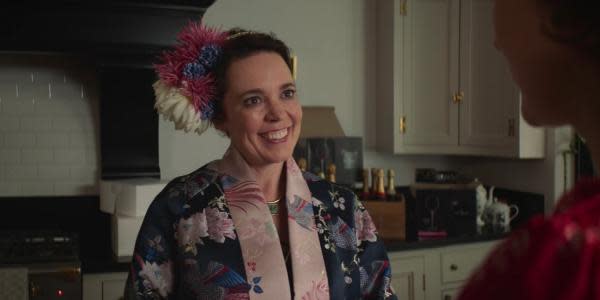 Olivia Colman como la madrastra en Fleabag (Fuente: Amazon)