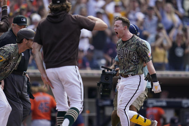 Fantasy baseball: Padres' Jake Cronenworth brings versatility