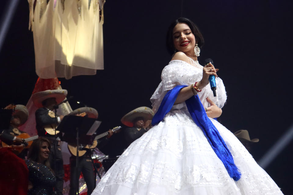 Ángela Aguilar durante concierto de 'Mexicana Enamorada' Tour en la Arena de la Ciudad de México, México. (Photo by Adrián Monroy/Medios y Media/Getty Images)