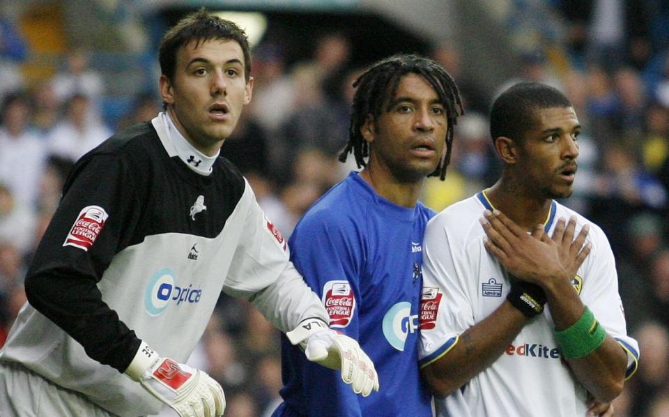 Lenny Pidgeley in goal for Millwall