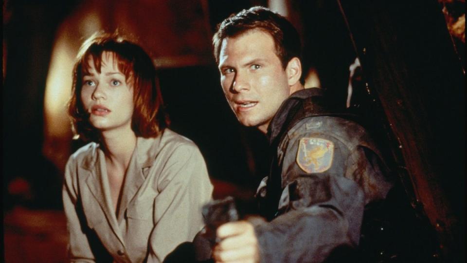 Christian Slater and Samantha Mathis in Broken Arrow, 1996 