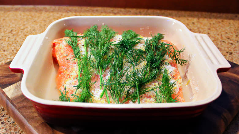 Gravlax salmon in a dish