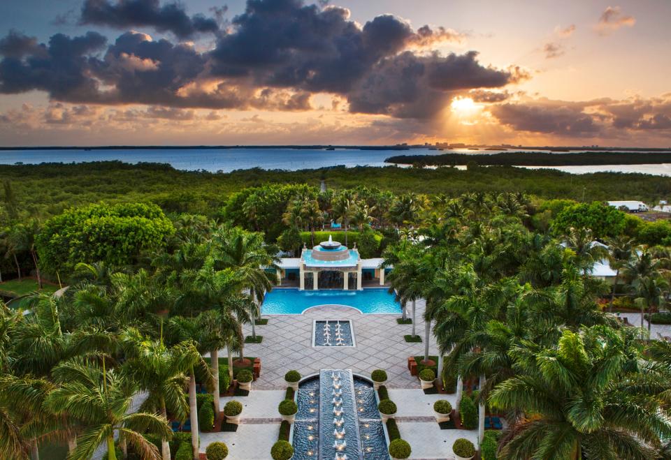 Part of the pool experience at the Hyatt Regency Coconut Point includes several luxury cabana options which include a comfortable chaise lounge and sofa seating.