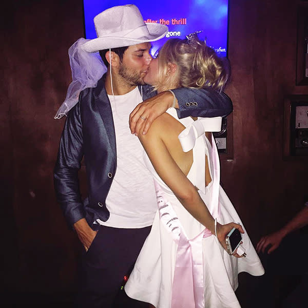 Anna Camp and Skylar Astin