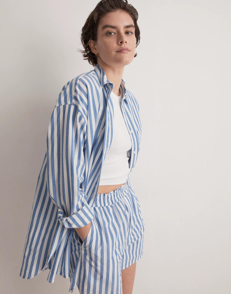 The Signature Poplin Oversized Shirt in Springy Stripe