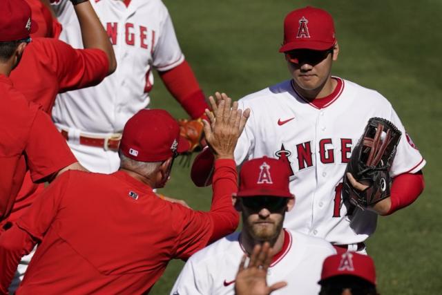 Sunday's MLB: Ohtani, Rendon team up to rally Angels past